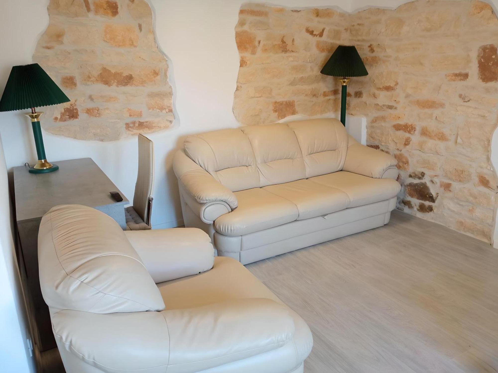 Valentino Apartma